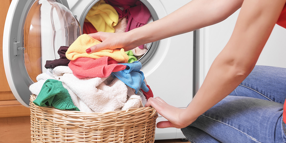 ۱۳ اشتباه رایج هنگام استفاده از ماشین لباسشویی که عمر دستگاه شما را کاهش می دهد.